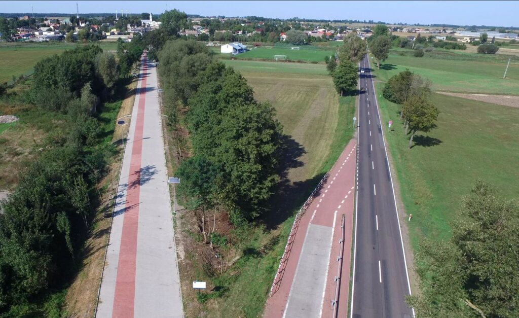 Kształtowanie przestrzeni publicznej na terenie Gminy Dąbie w miejscowości Kupinin, Domanin i Chełmno